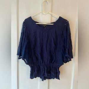 Women’s Lacey shirt